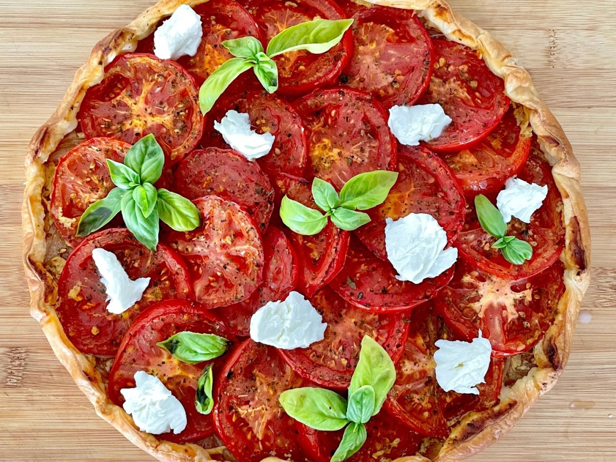 TARTE A LA TOMATE, ECHALOTES &&nbsp;MOUTARDE